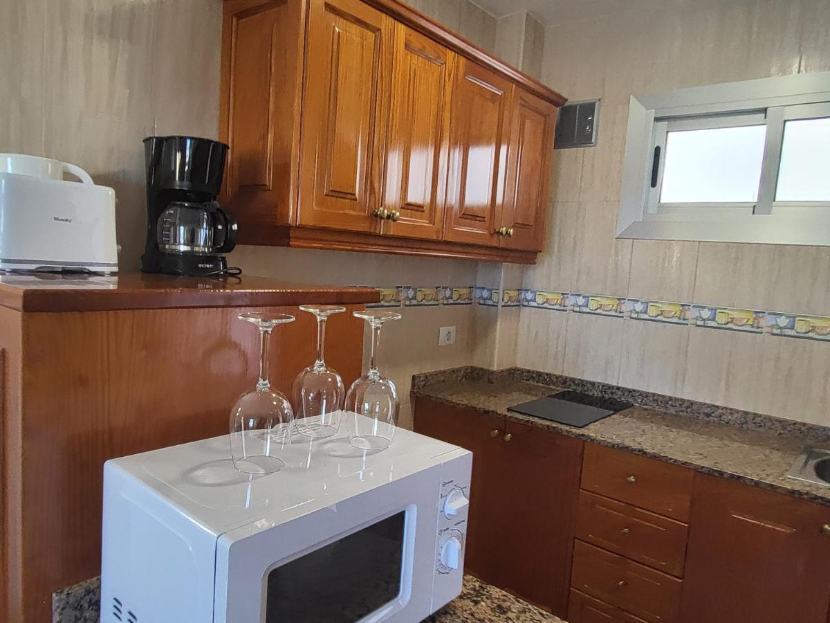 פלאייה דל אינגלז Las Camelias Apartments מראה חיצוני תמונה