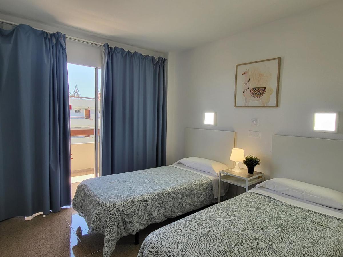 פלאייה דל אינגלז Las Camelias Apartments מראה חיצוני תמונה