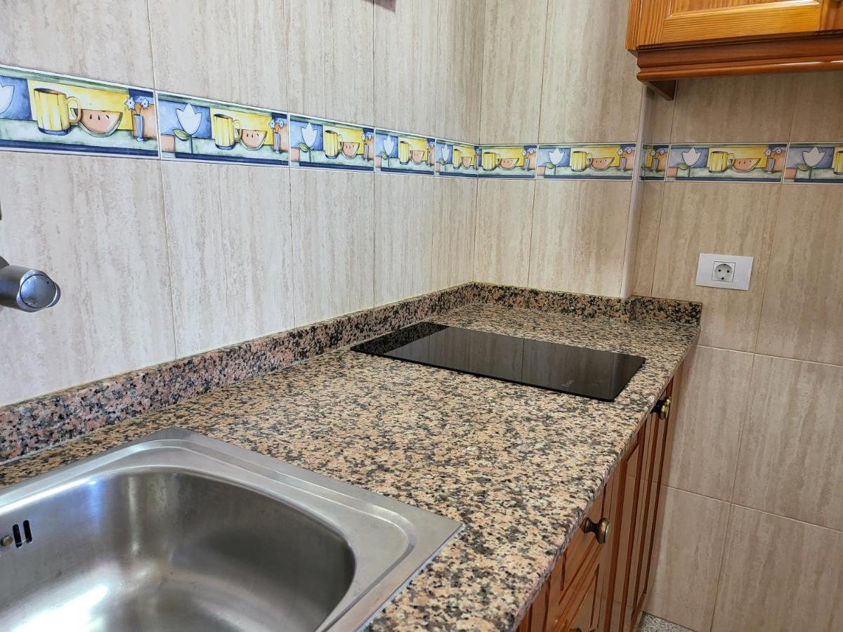 פלאייה דל אינגלז Las Camelias Apartments מראה חיצוני תמונה