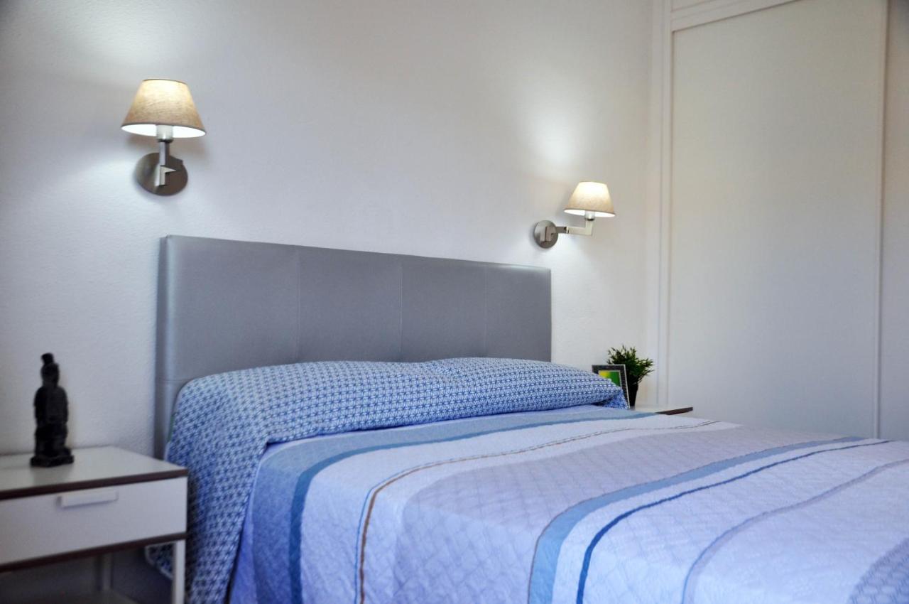 פלאייה דל אינגלז Las Camelias Apartments מראה חיצוני תמונה