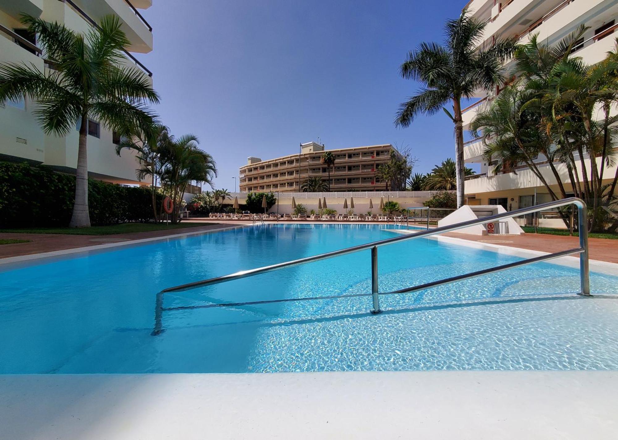 פלאייה דל אינגלז Las Camelias Apartments מראה חיצוני תמונה